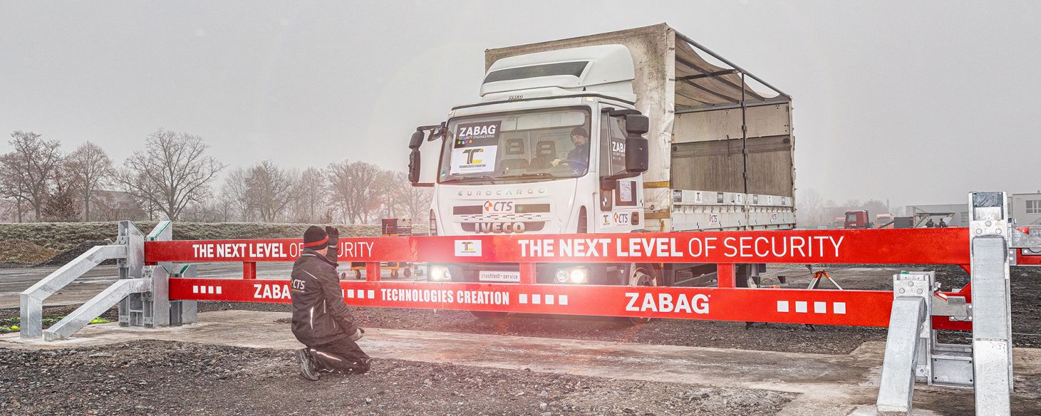 1st Picture Zabag Projekt Schranke 058 4aaa4d77