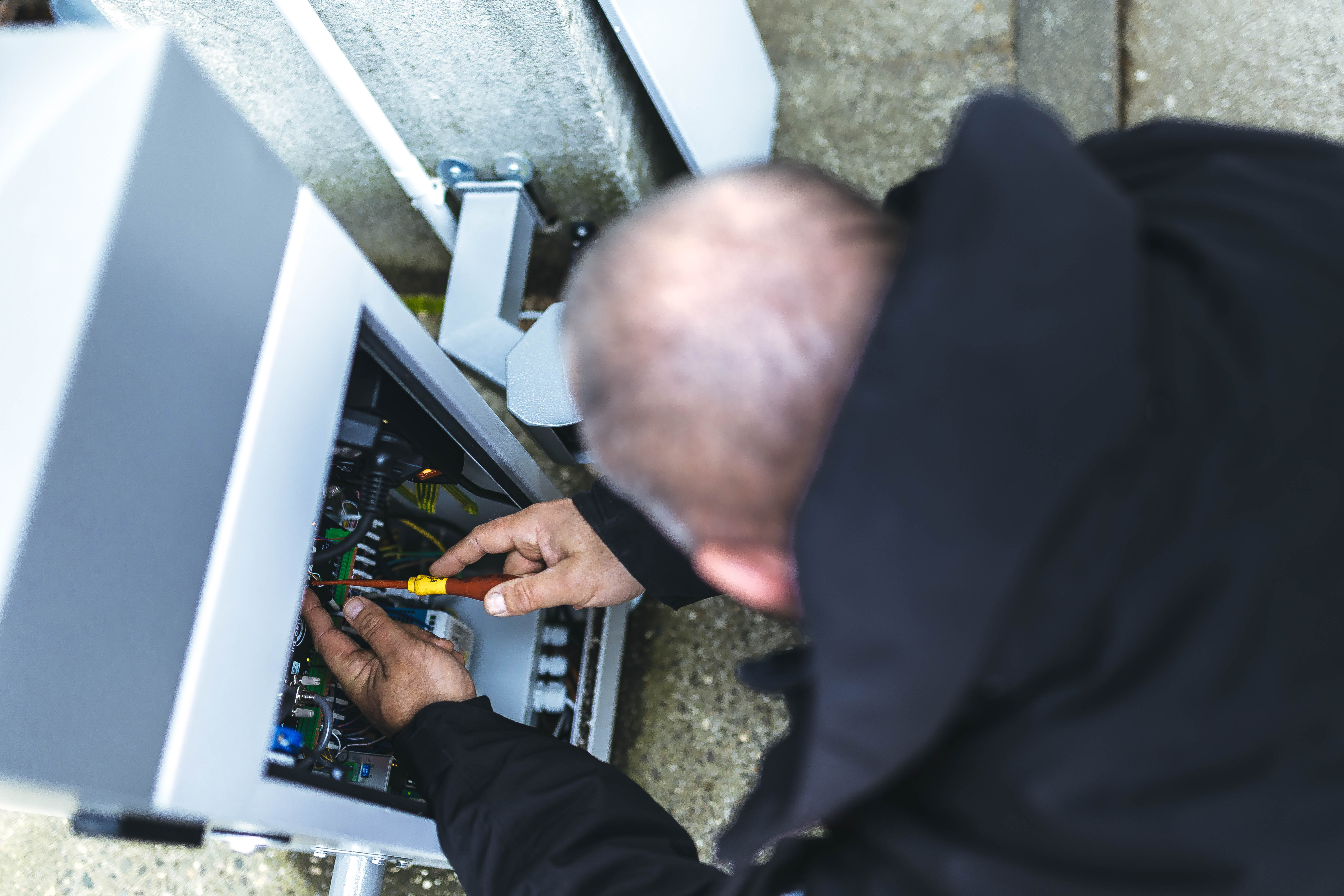 Reparatur Schranke