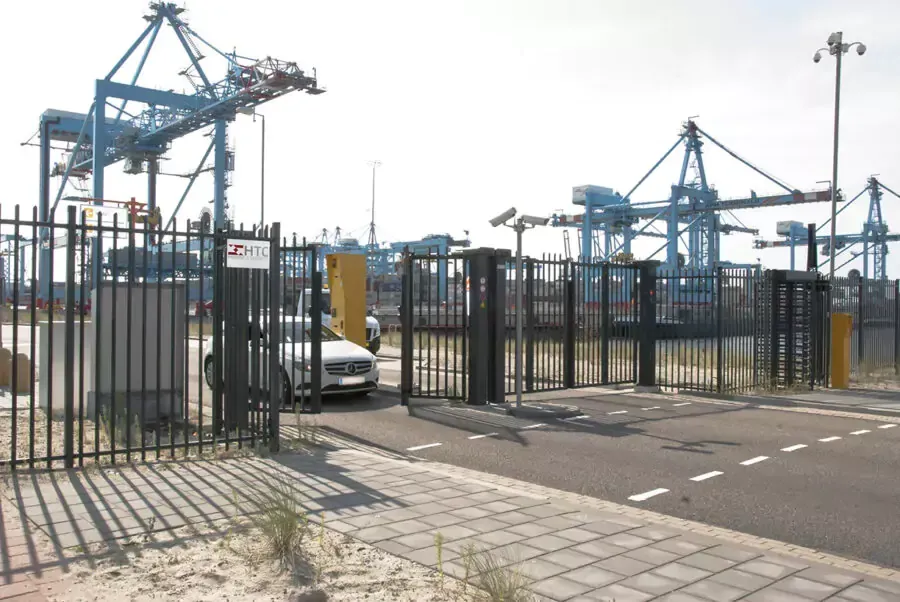Speedgate am Hafen